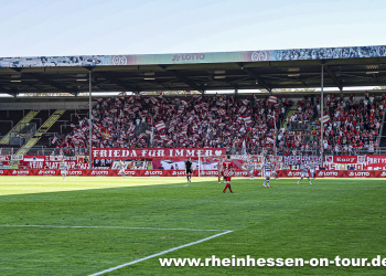 01-AbschiedSued-h-2324-71